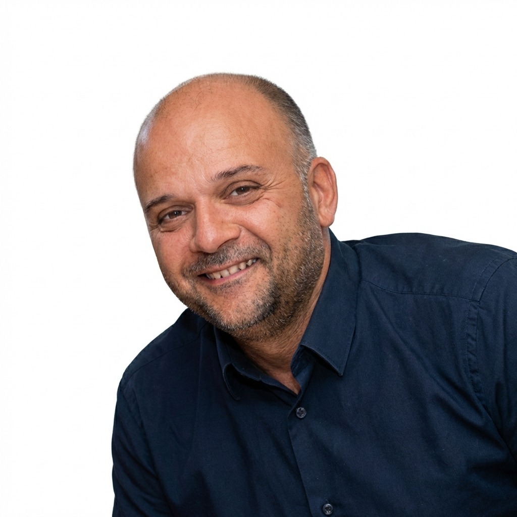 Victor Frade (Compromisso)